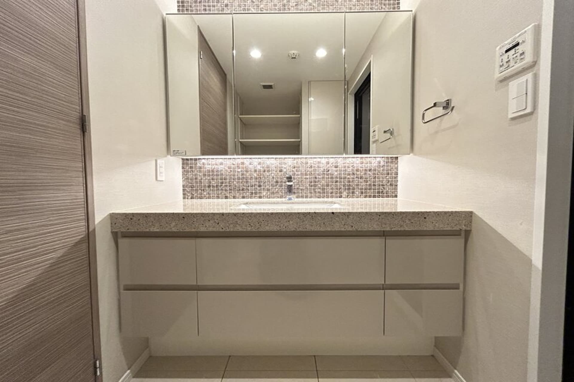 The Upper Residences at Minami-aoyama 13.jpg