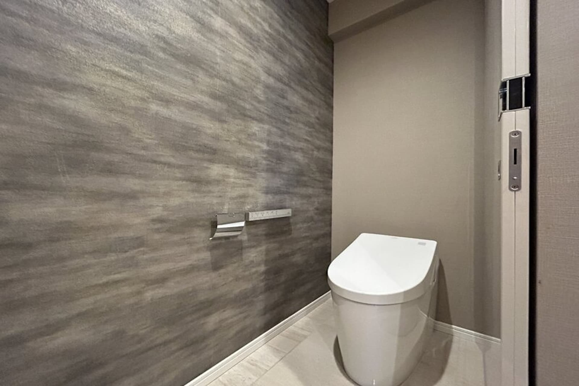 The Upper Residences at Minami-aoyama 14.jpg