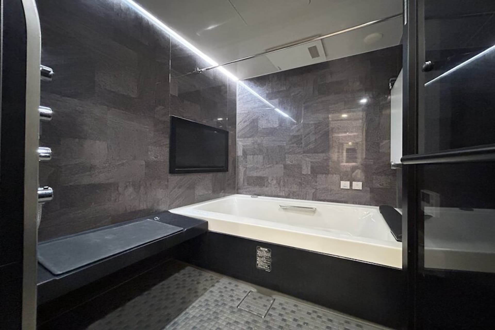 The Upper Residences at Minami-aoyama 10.jpg