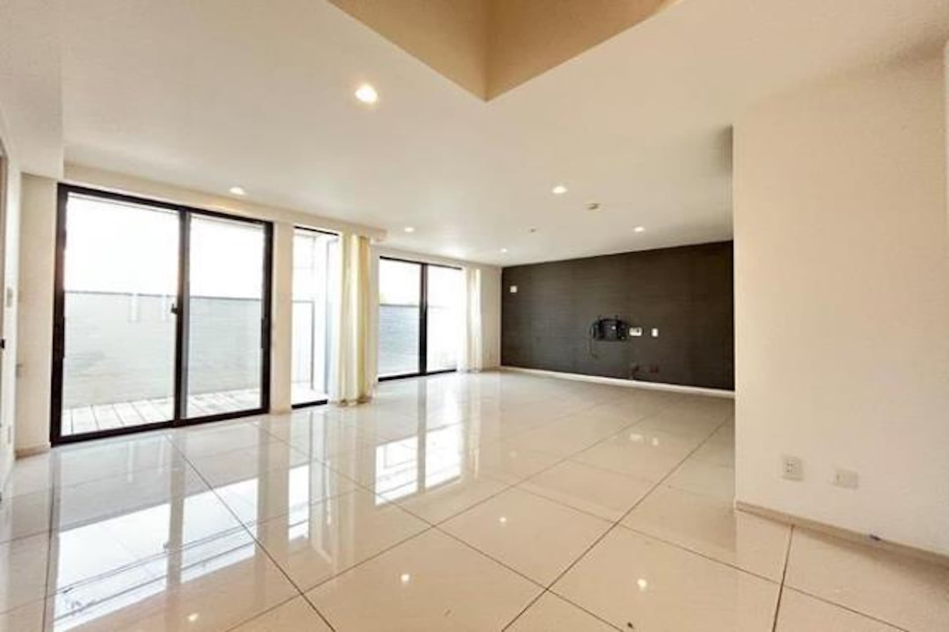 Meguro  Minami 2-chome,   house4.jpg