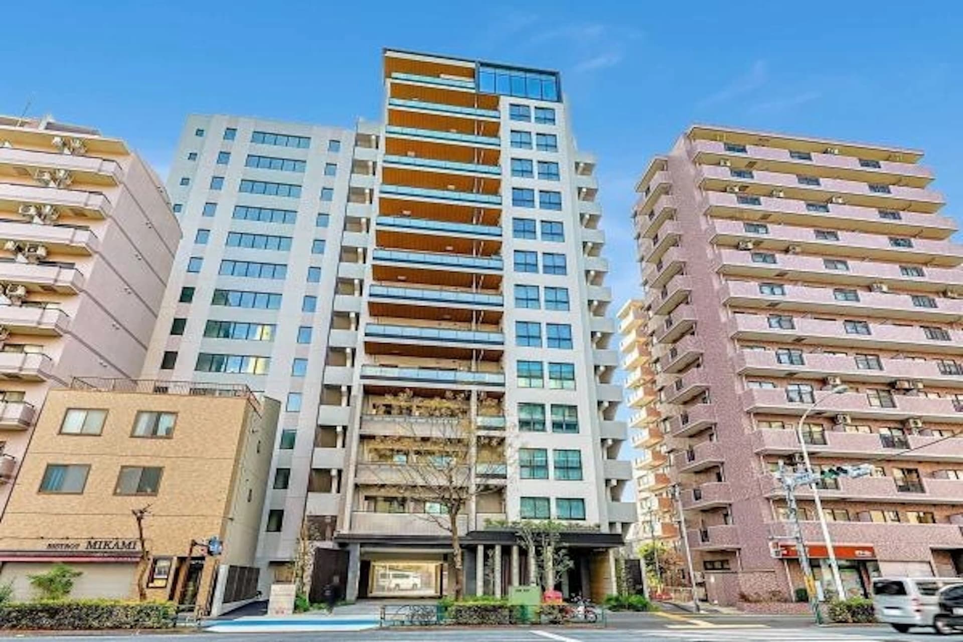 Proud Nakameguro2.jpg