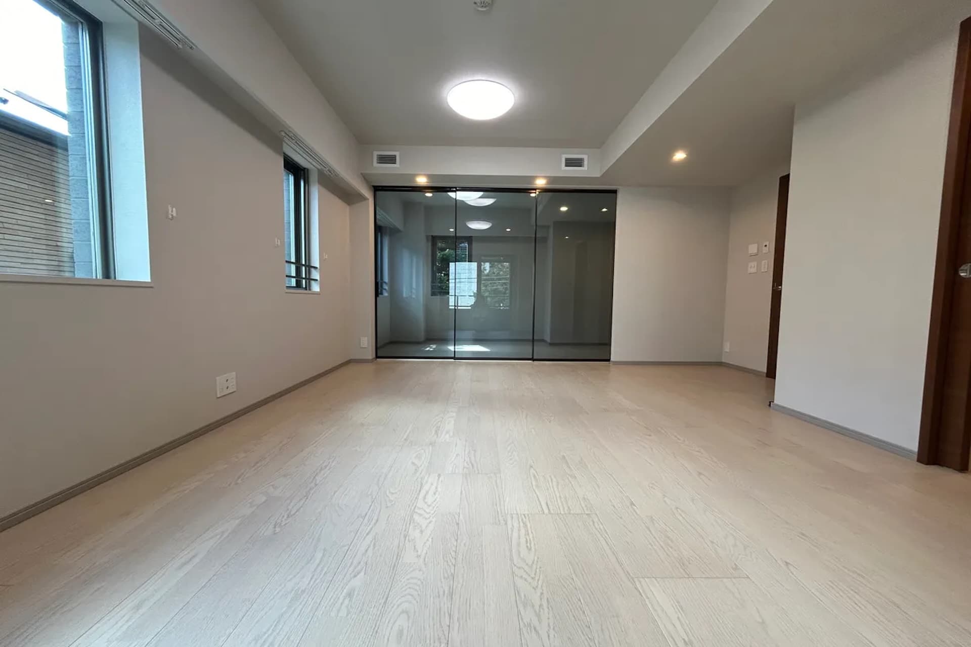 Park House Nanpeidai Court Residence10.jpg