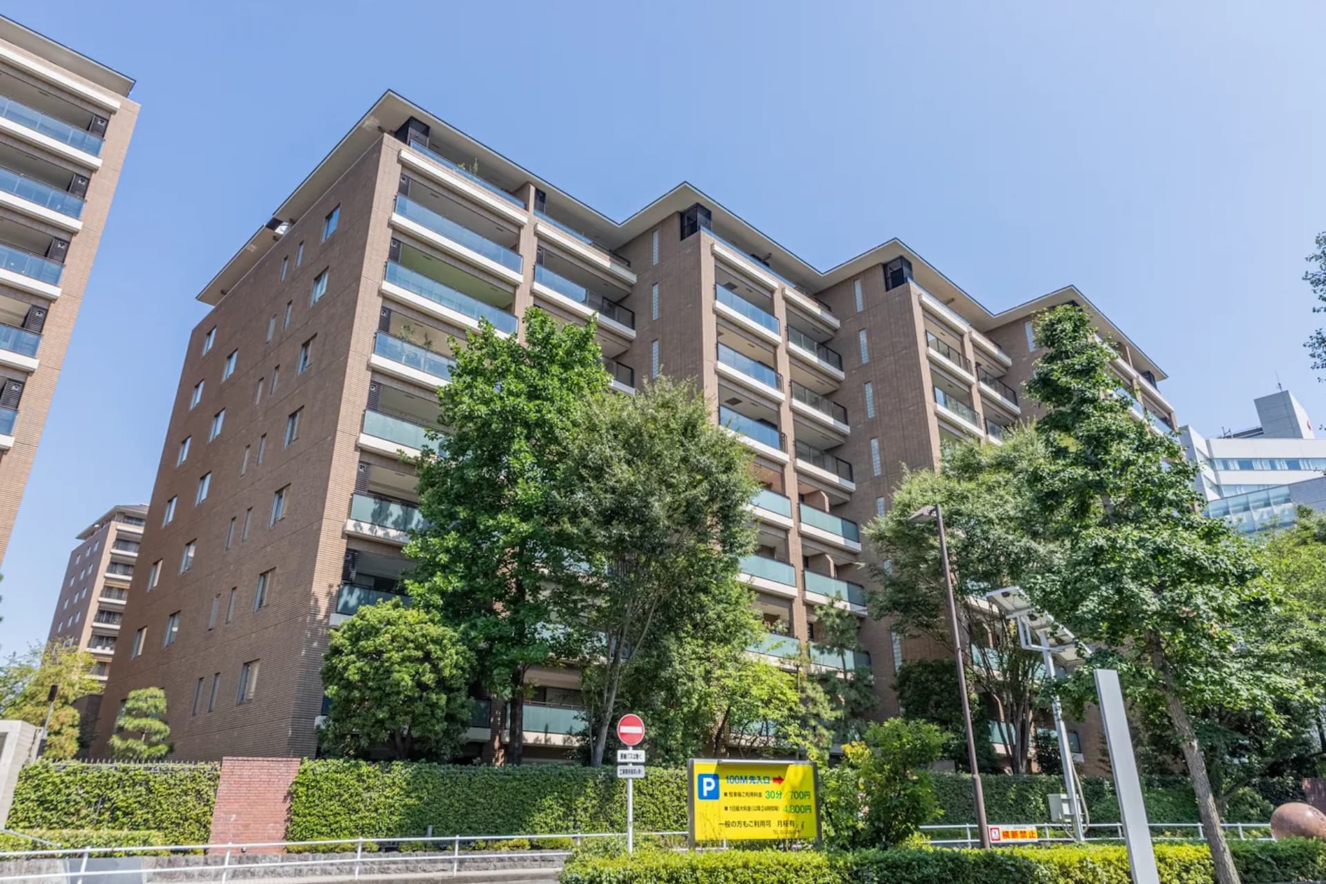 Hiroo Garden Forest Building B15.jpg