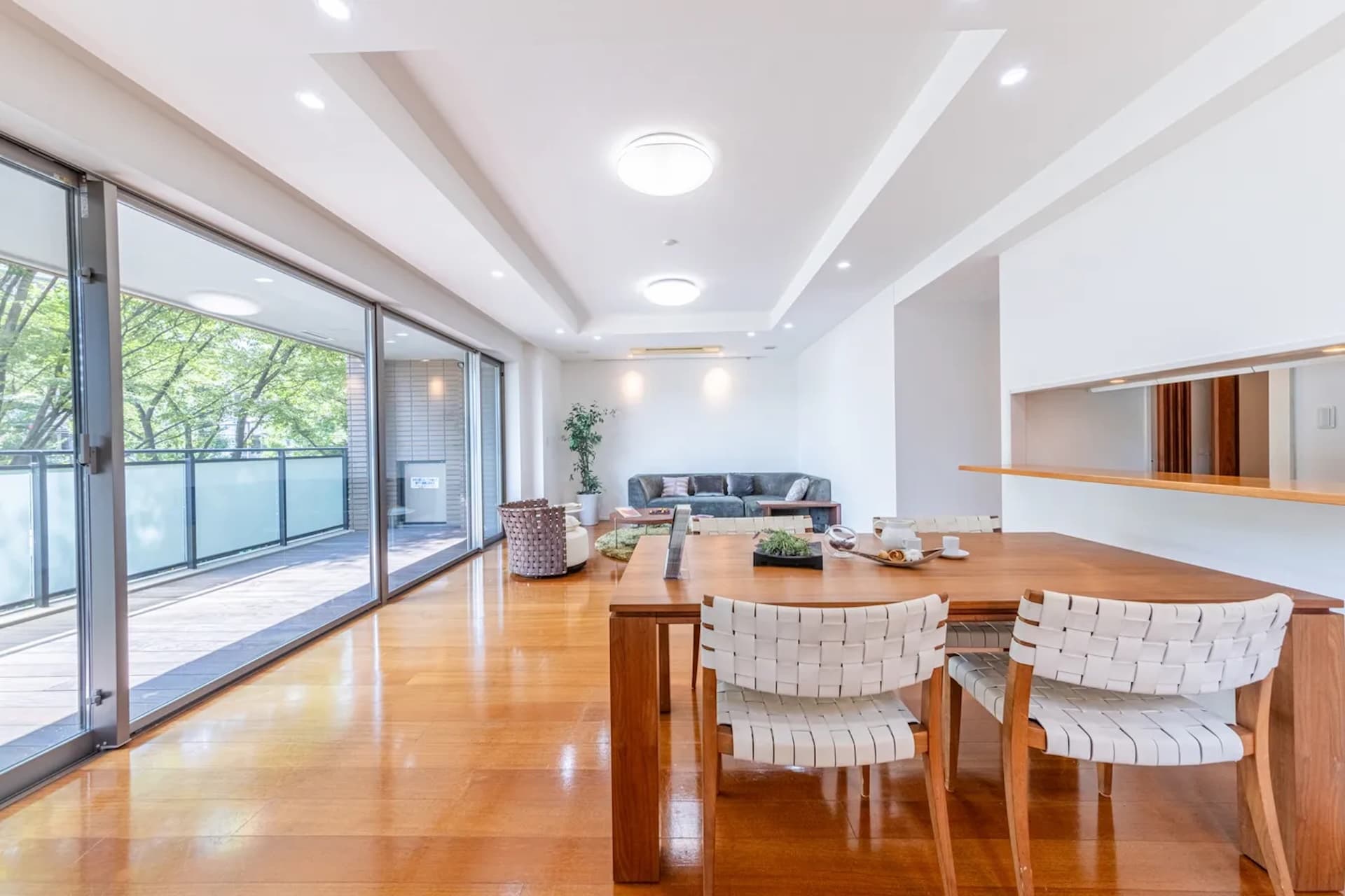 Hiroo Garden Forest Building B11.jpg