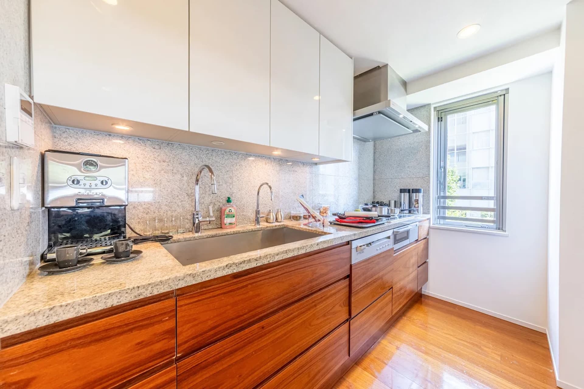 Hiroo Garden Forest Building B1.jpg