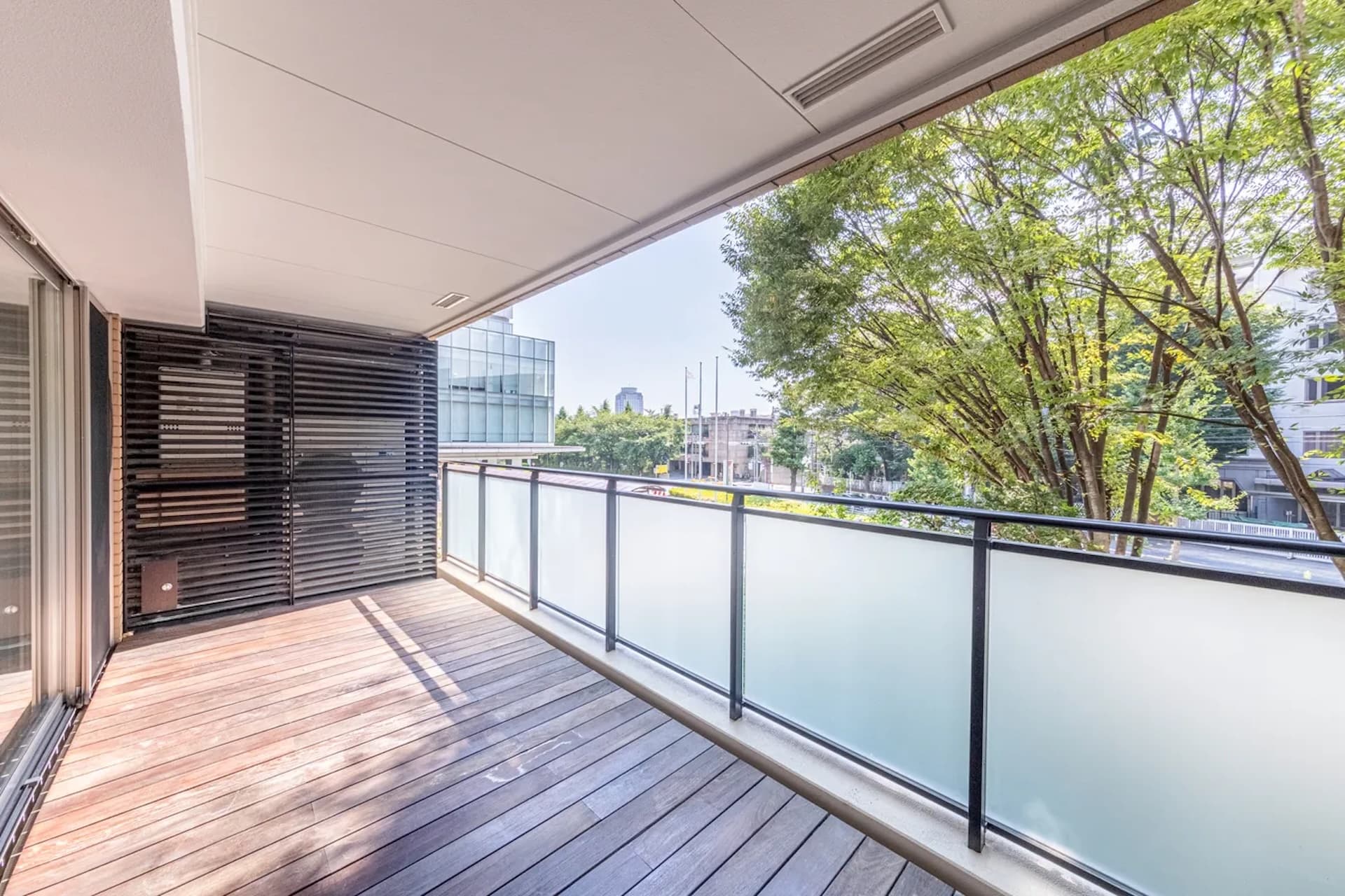 Hiroo Garden Forest Building B14.jpg