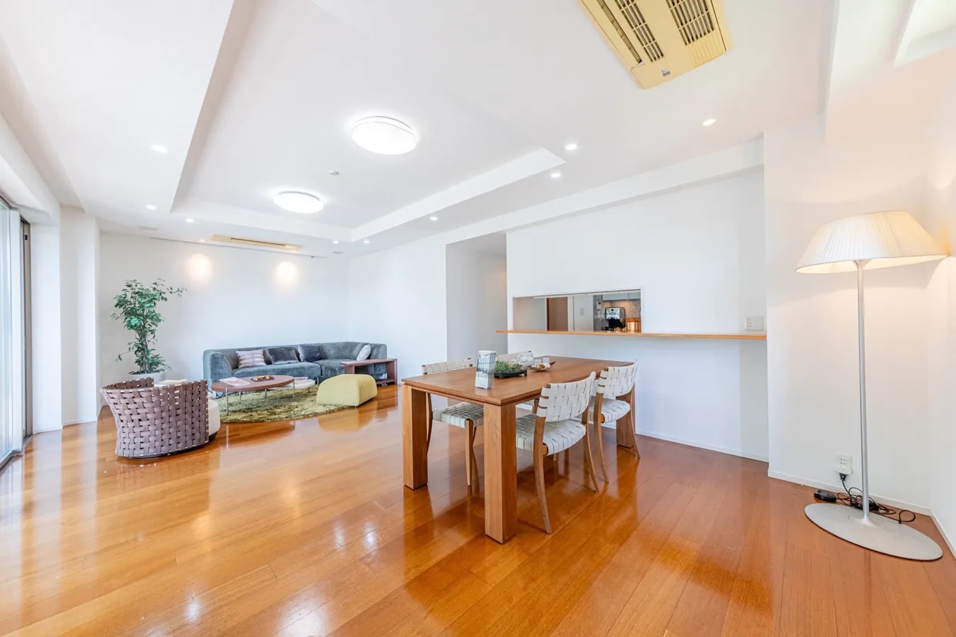 Hiroo Garden Forest Building B9.jpg