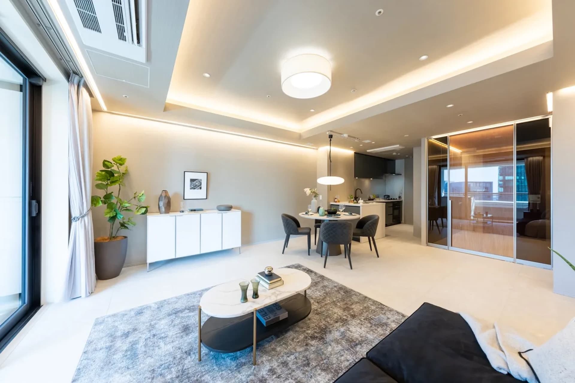 Ark Hills Sengokuyama Residence13.jpg