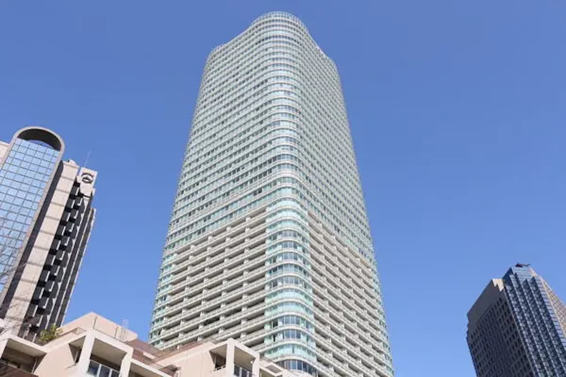 Ark Hills Sengokuyama Residence2のコピー.jpg