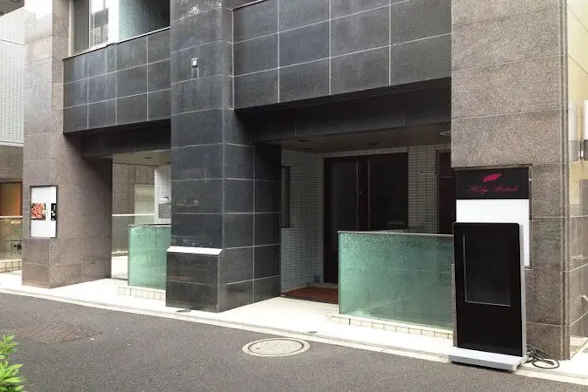 Duo Scala Nishiazabu Tower West3.jpg