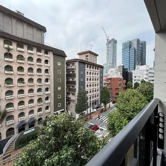 Le UnDeux Minami-Aoyama 502 9.webp