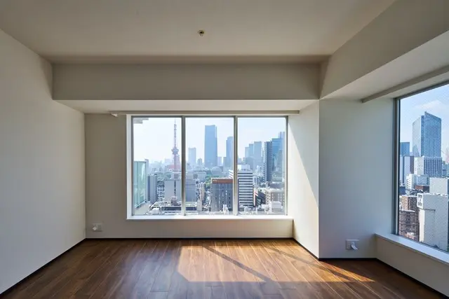 White Tower Hamamatsucho2.webp