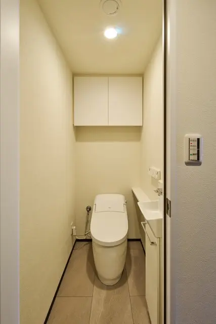 White Tower Hamamatsucho5.webp