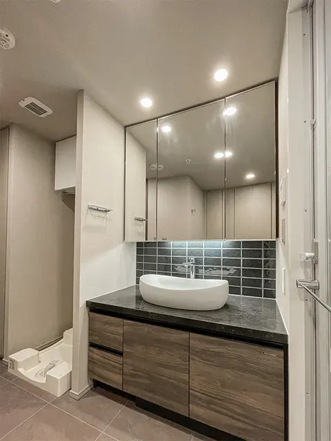 Royal Parks Shinagawa 2208 6.webp