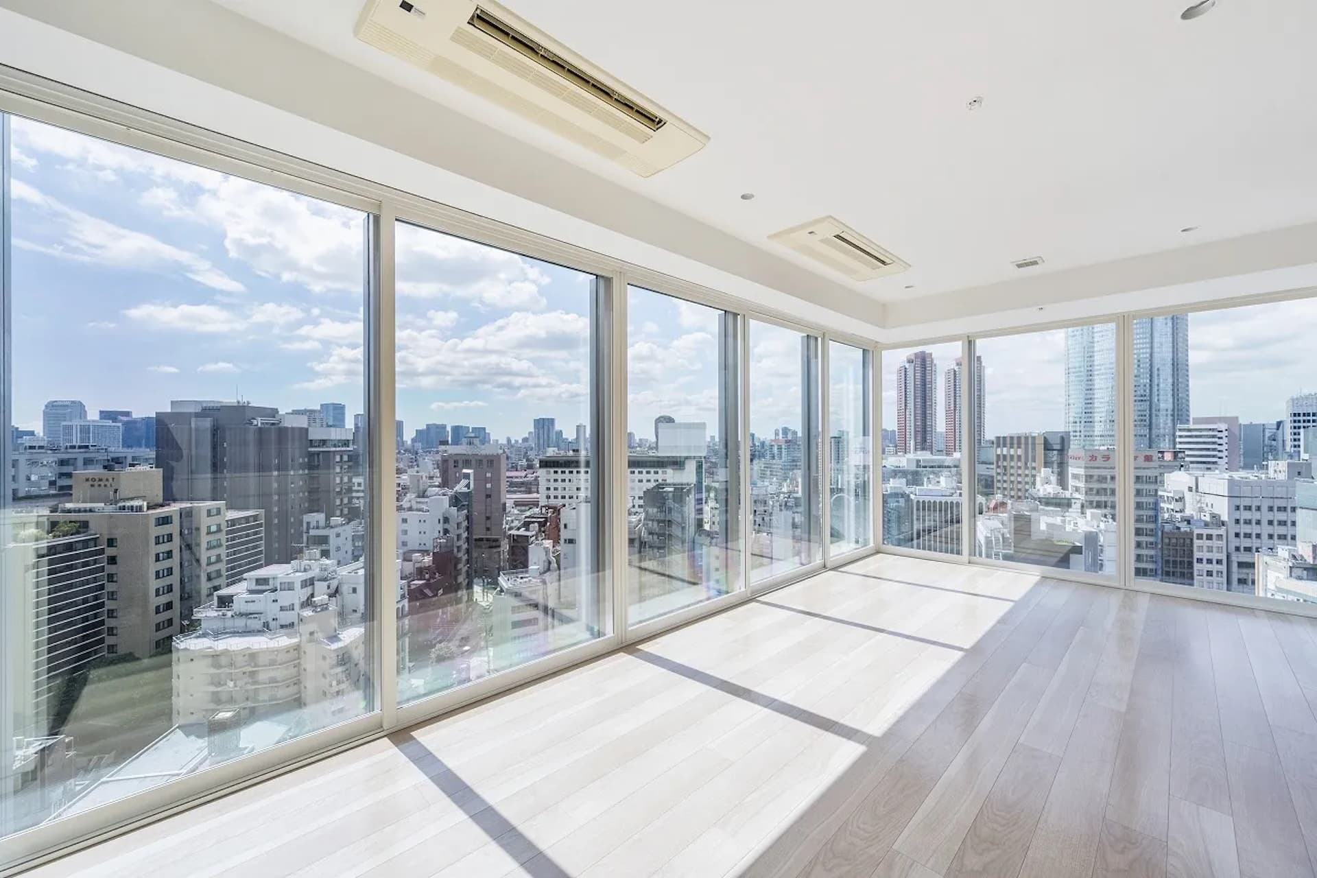 THE ROPPONGI TOKYO 13.jpg