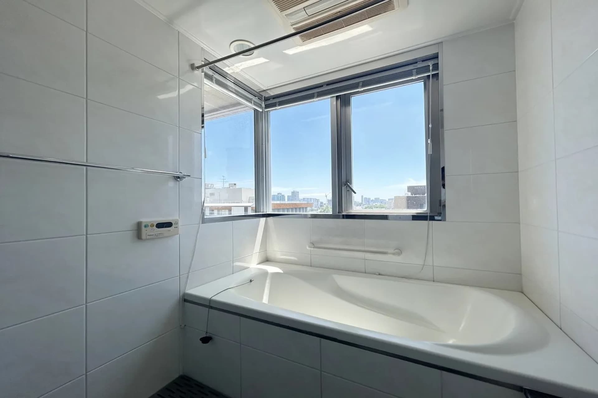 D'Grance Nishiazabu High Valley 11.jpg