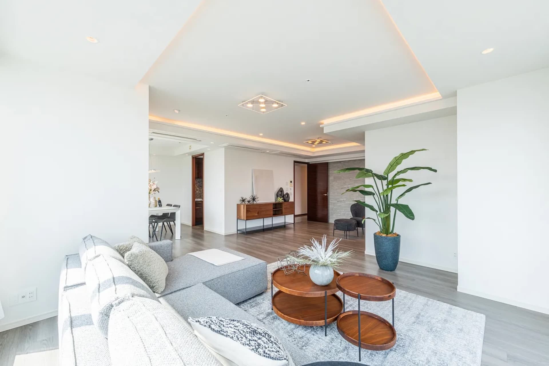 City Tower Azabujuban 3.jpg