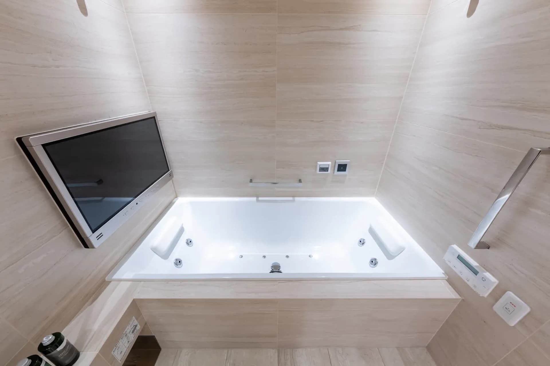 Mita Garden Hills25.jpg