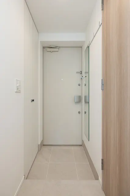 IPSE Shirokane 302 3.webp