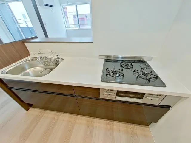 ParkBear Yotsuya 3-Chome 201 3.webp