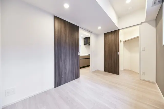 Urbanex Nihonbashi Bakurocho II 1101 8.webp