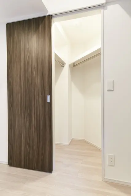 Urbanex Nihonbashi Bakurocho II 901 7.webp