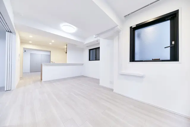 Urbanex Nihonbashi Bakurocho II 702 1.webp