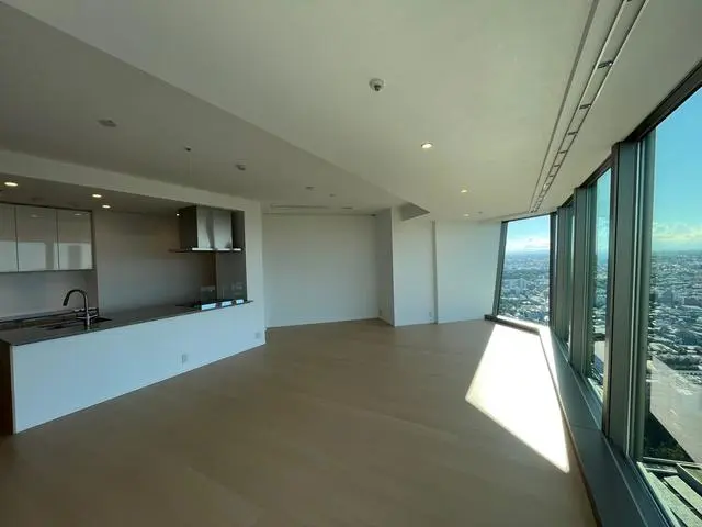 Park Court Shibuya The Tower 3504 2.webp