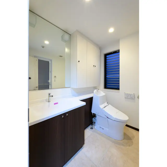 Lucre Nihonbashi Kakigaracho 701 7.webp