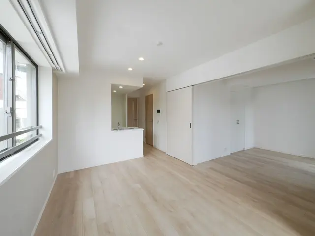 Rubia Akasaka 301 7.webp