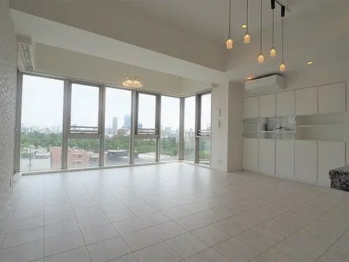 Open Residencia Aoyama Yamanishi Terrace 802 2.webp