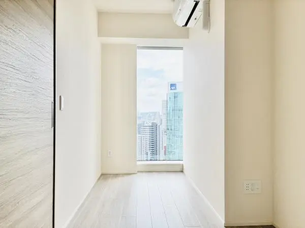 Shirokane The Sky 2908 4.webp