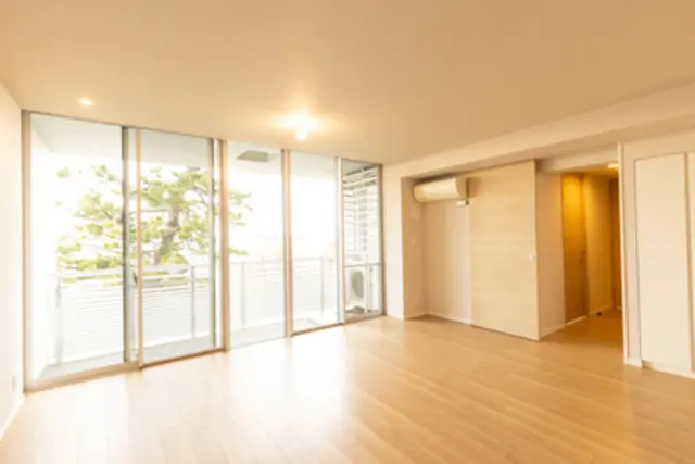 Gardenier Kinuta WEST 424 2.webp