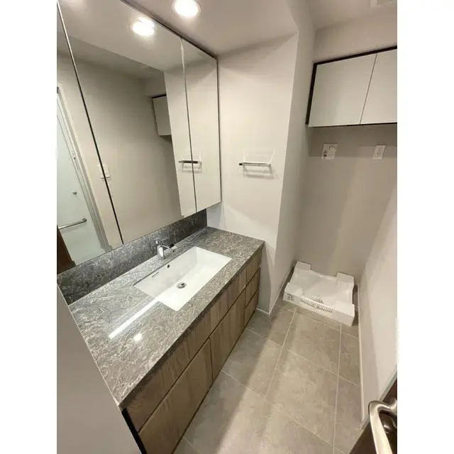 Branz Hongo 207 5.webp