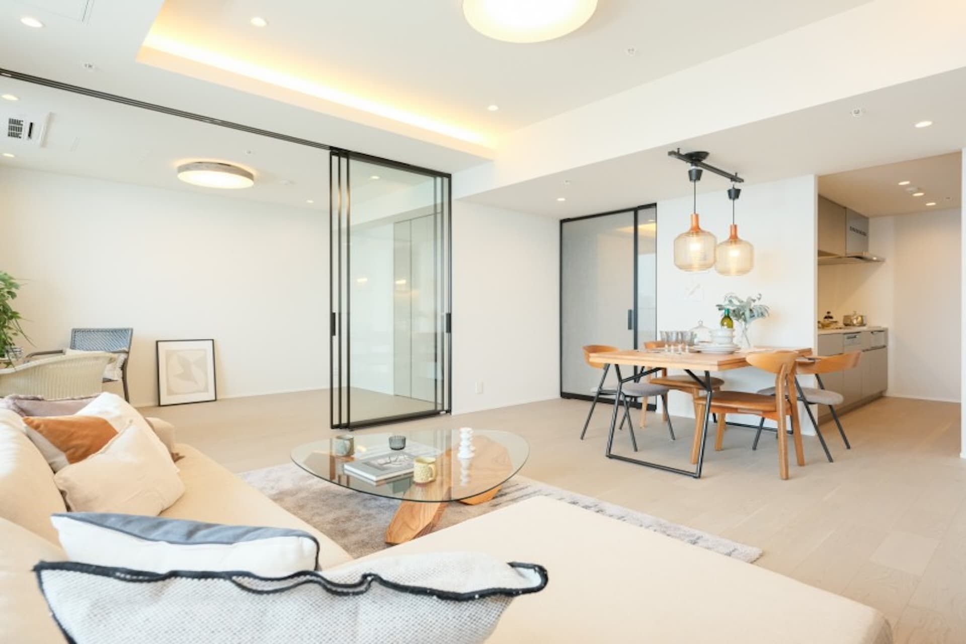 Tokyo Twin Parks Right Wing4.jpeg