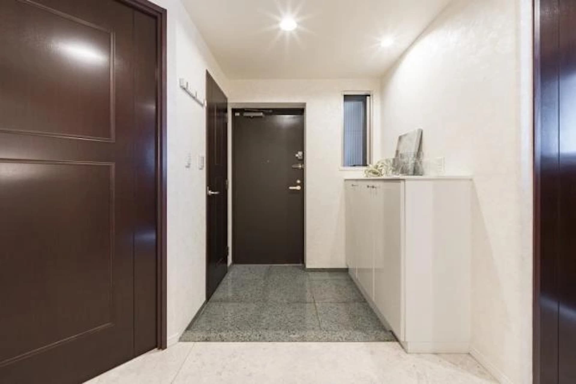 Park Grandy Yoyogi South Residence Building 14.jpg