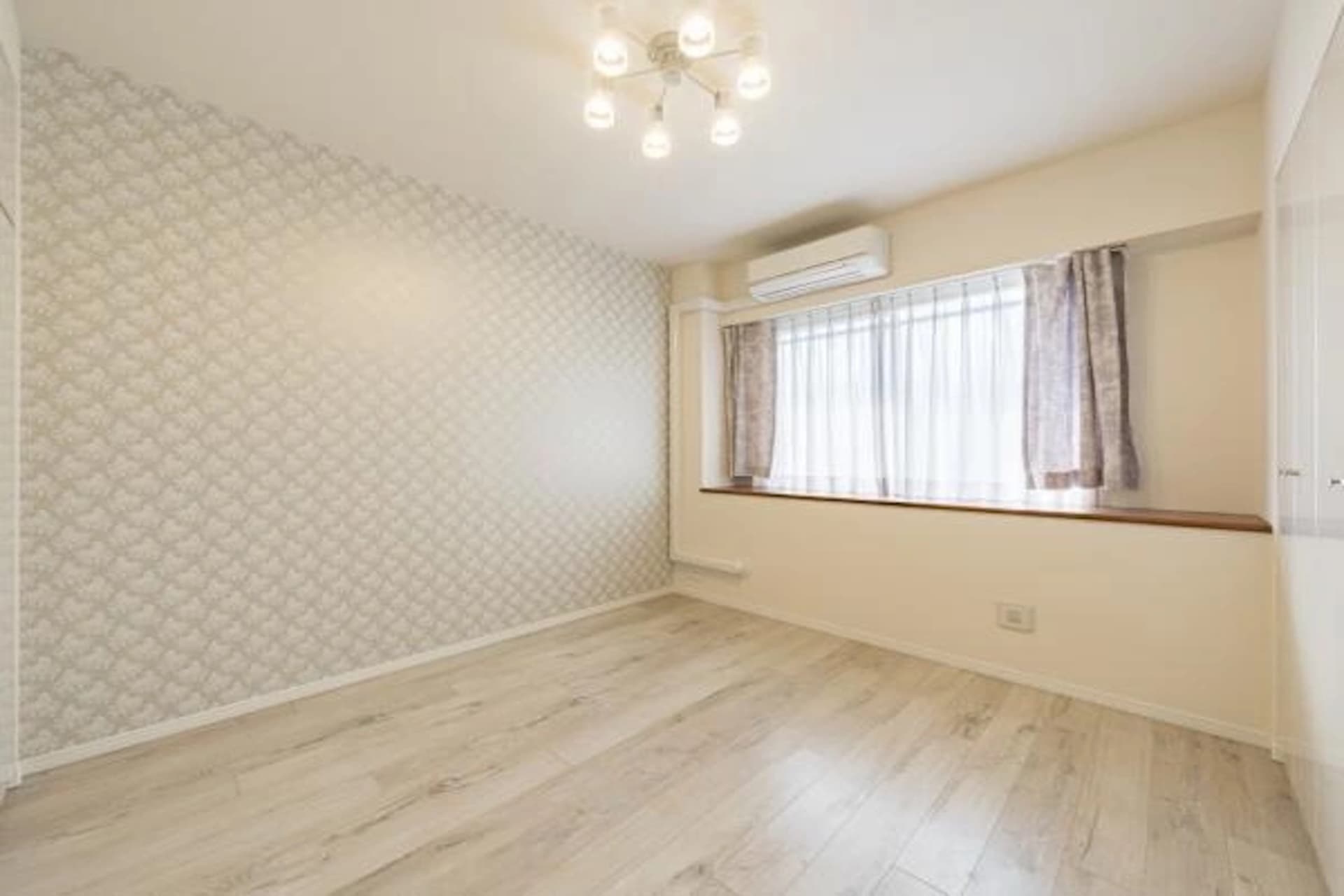 Park Grandy Yoyogi South Residence Building 11.jpg