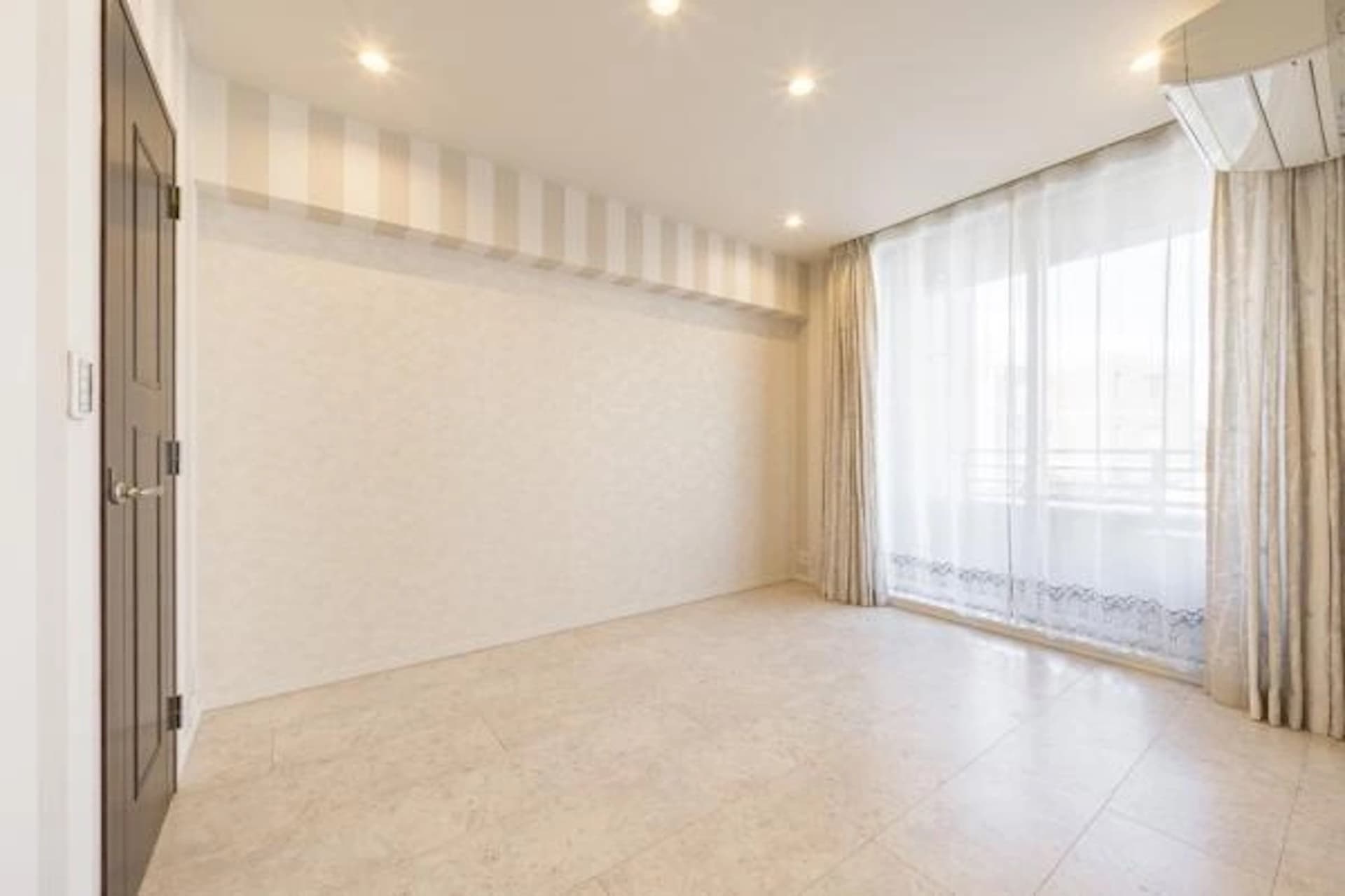 Park Grandy Yoyogi South Residence Building 12.jpg