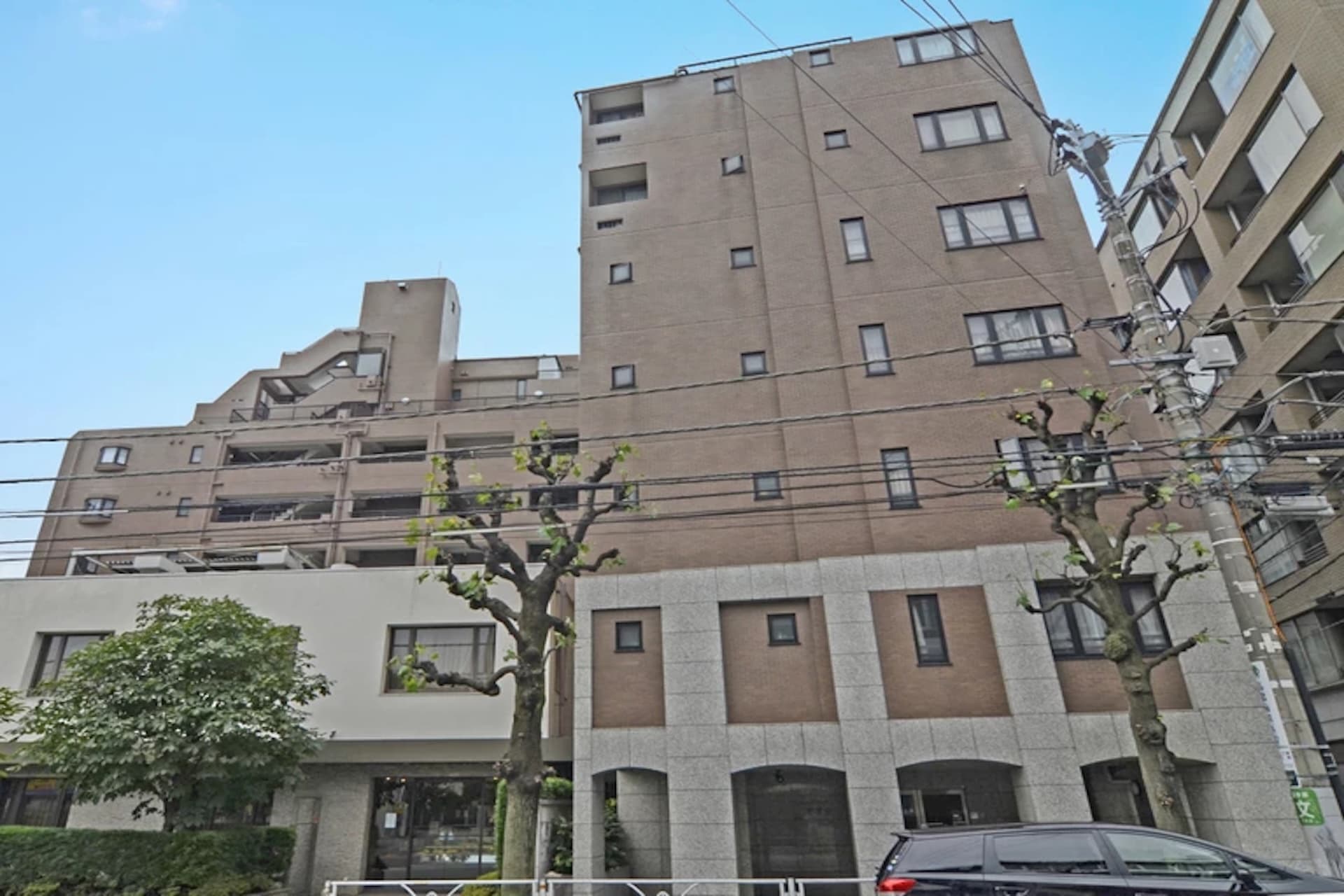 Wisteria Court Daikanyama11.jpg