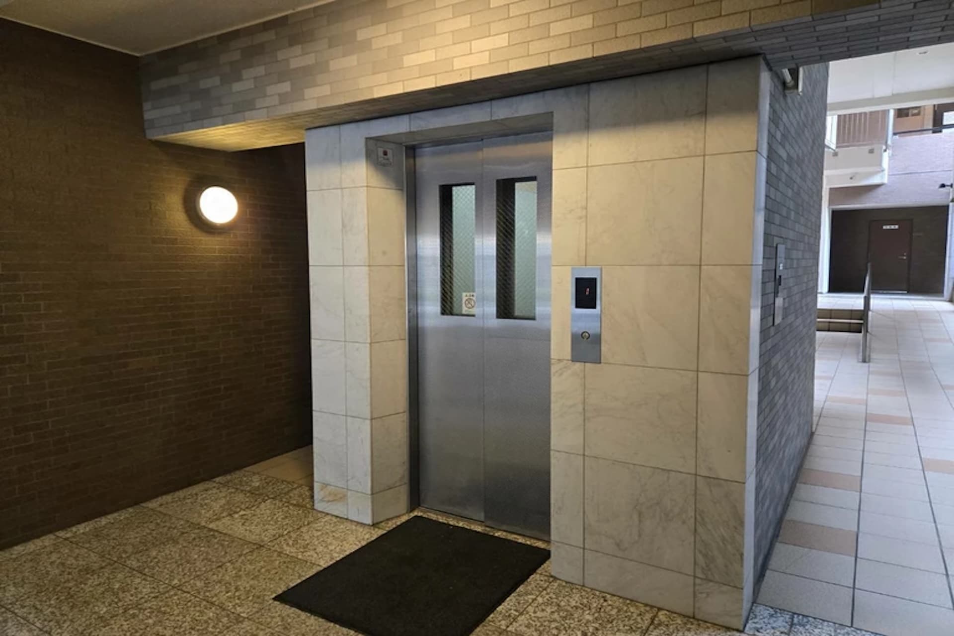 Wisteria Court Daikanyama9.jpg