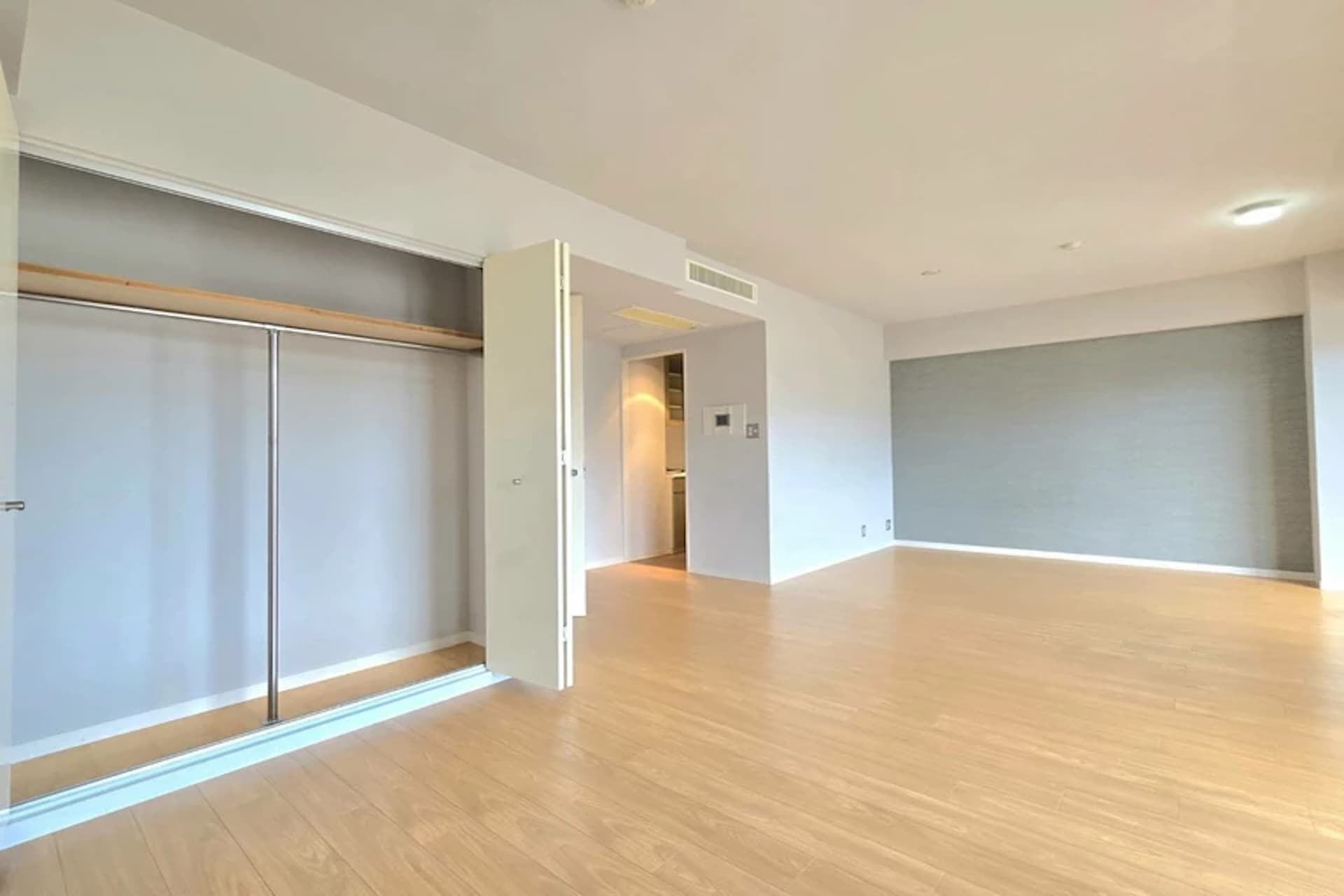 Wisteria Court Daikanyama3.jpg