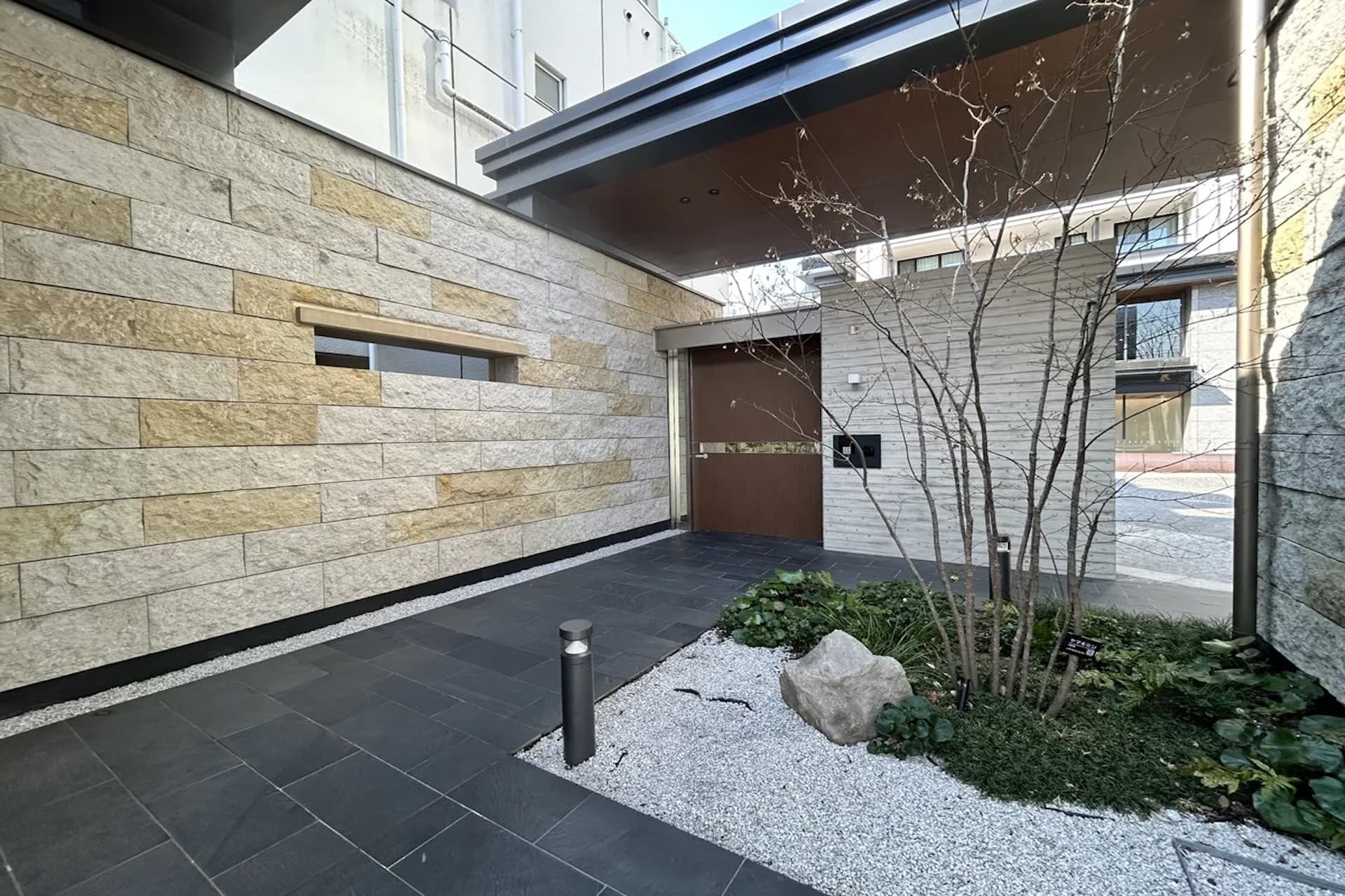 Atlas Tower Shirokane Residential19.jpg