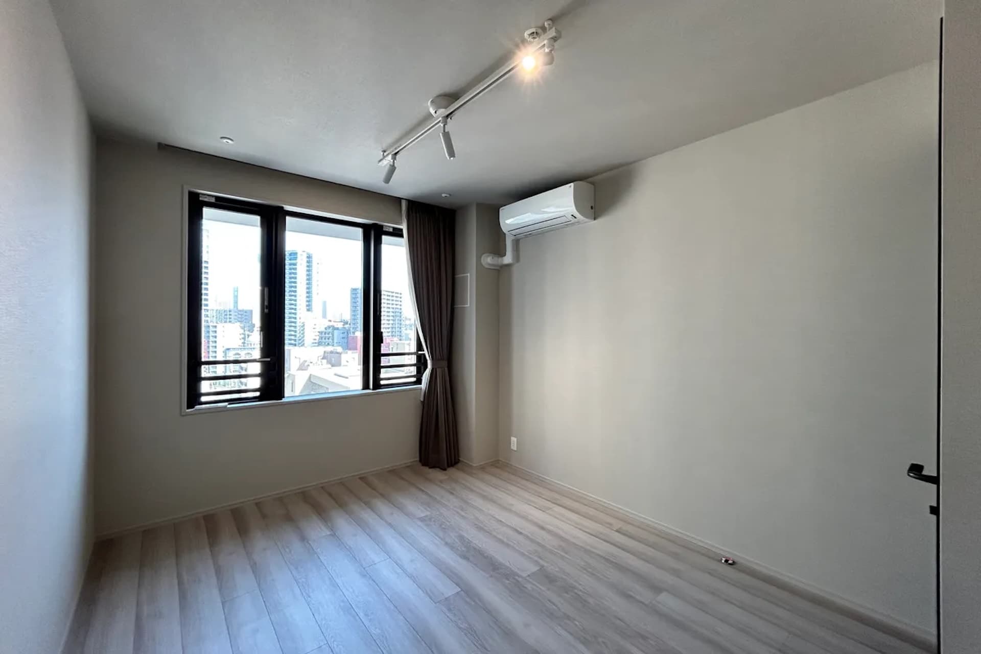 Atlas Tower Shirokane Residential15.jpg