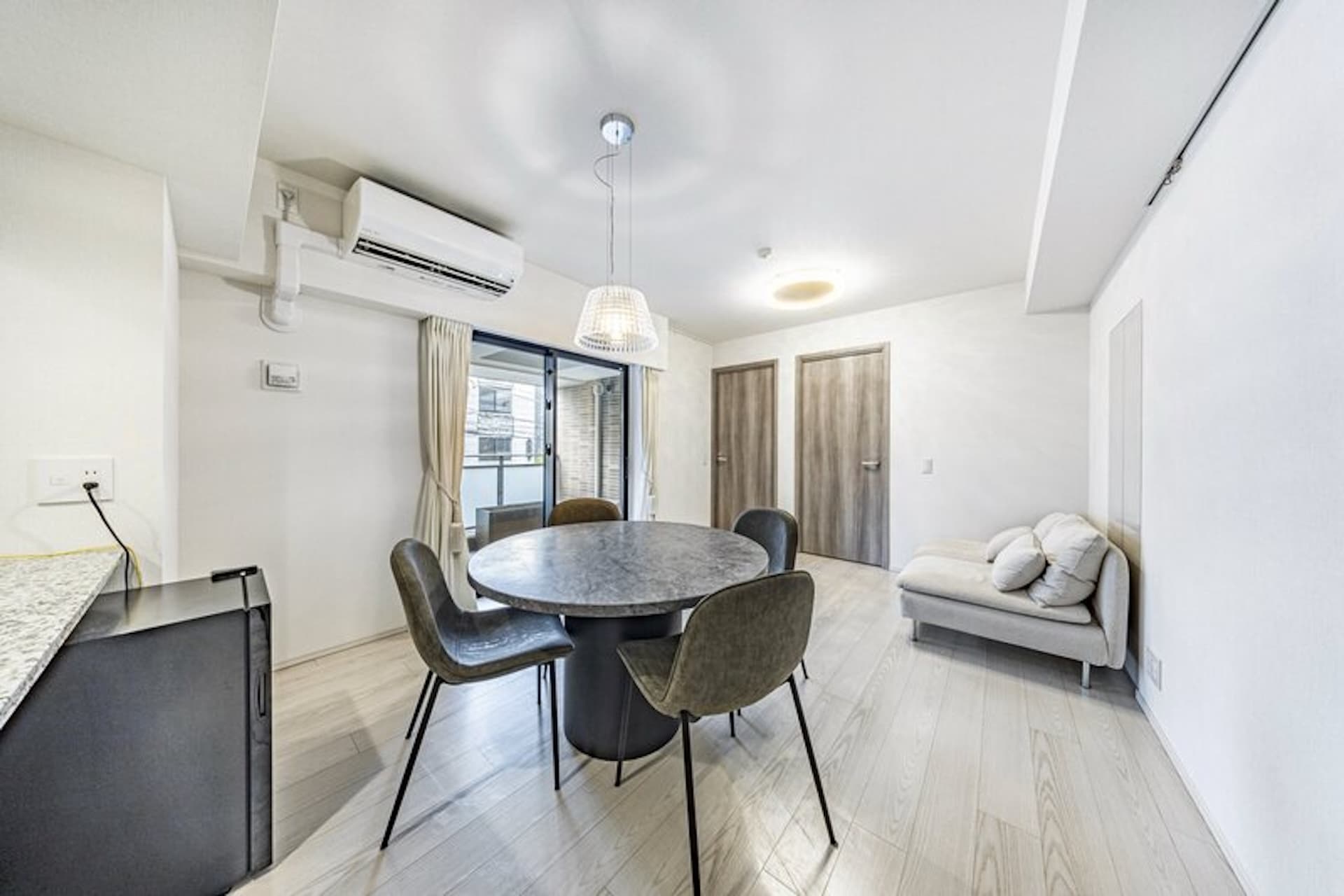 The Park House Mita Garden Residence Building1.jpg