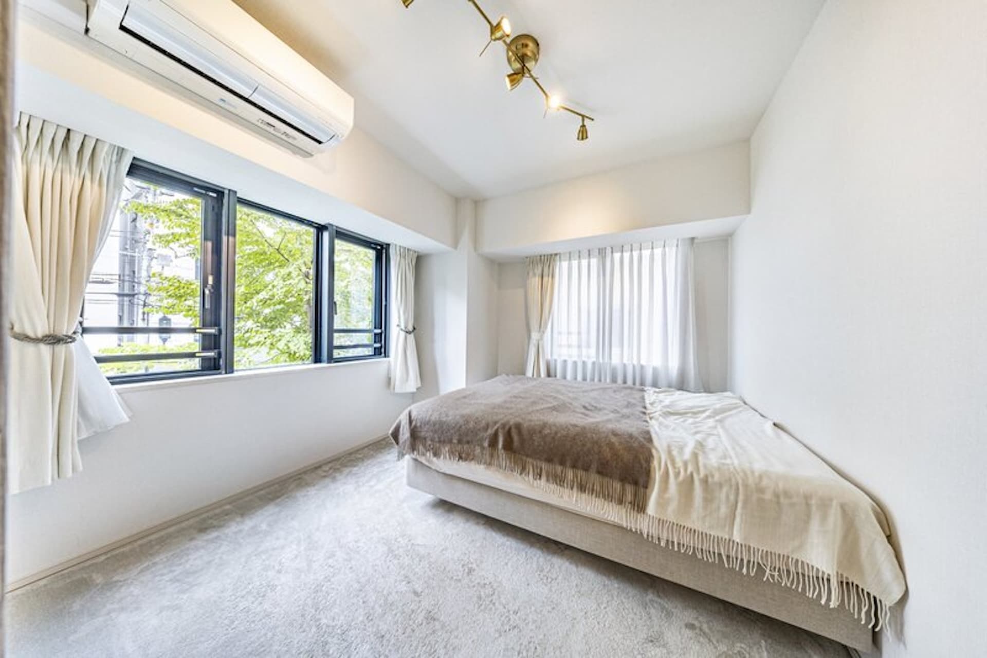 The Park House Mita Garden Residence Building3.jpg