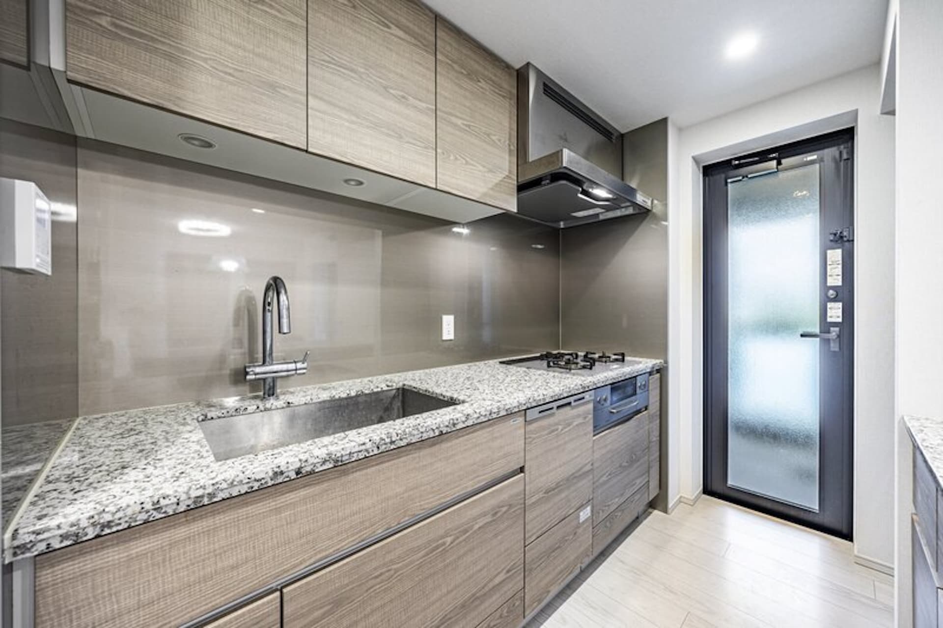 The Park House Mita Garden Residence Building4.jpg