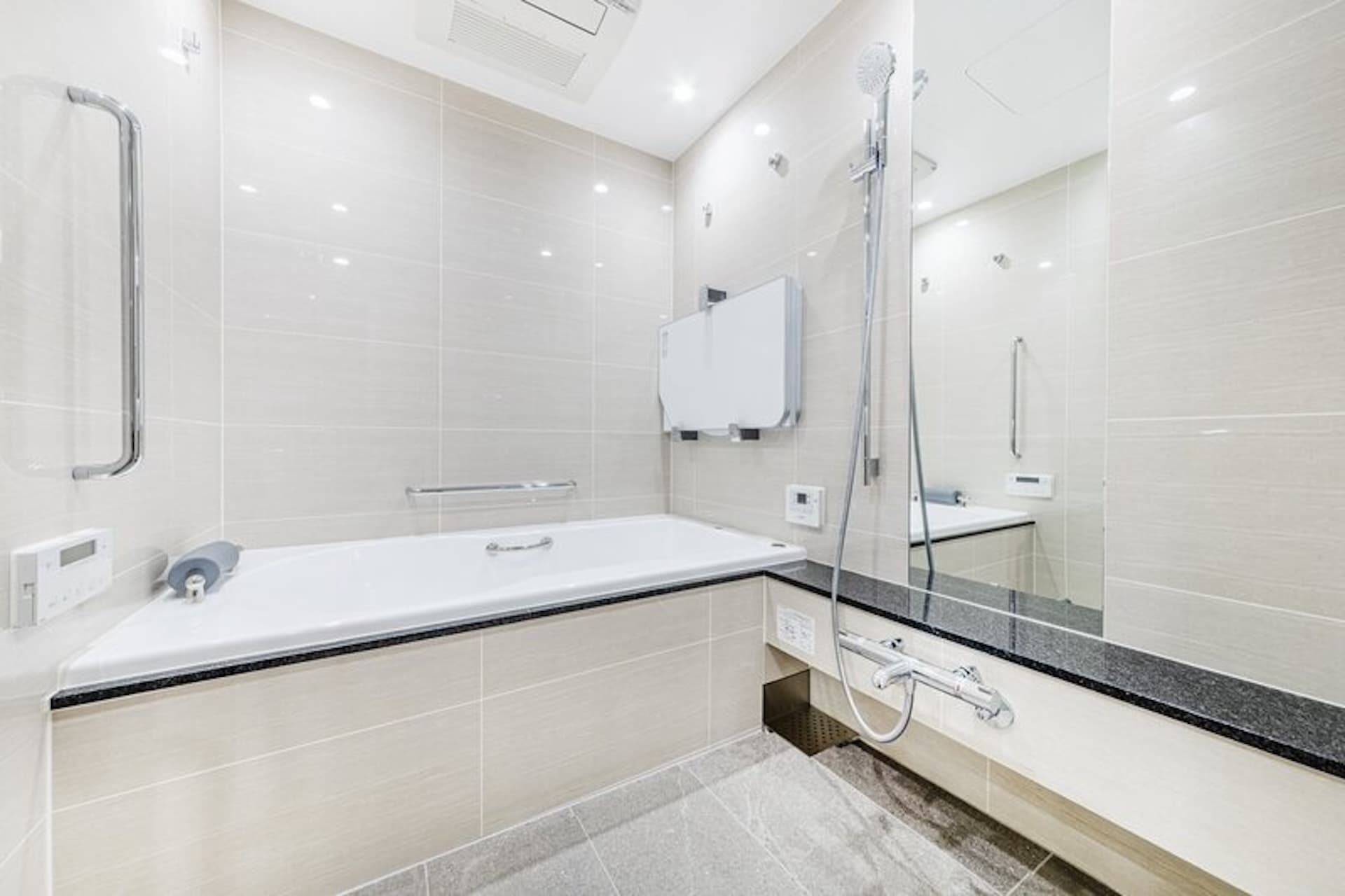 Proud Tower Shibuya1.jpg