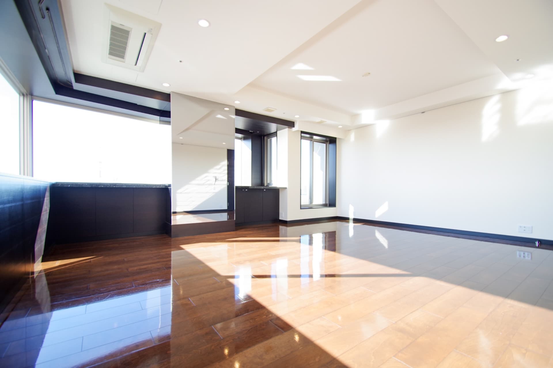 La Tour SHIODOME2.jpg