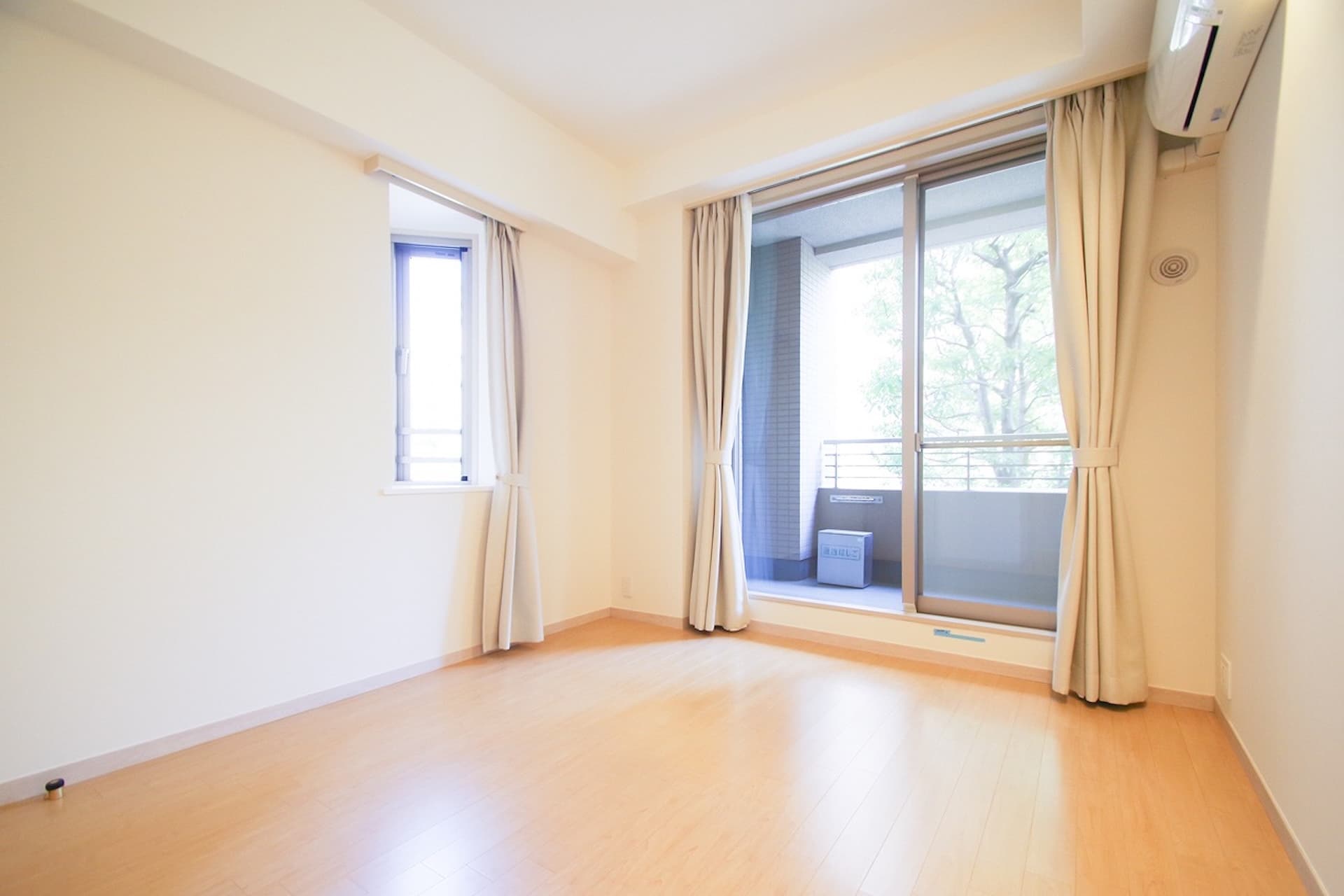 La Tour SHIBAKOEN ANNEX3.jpg