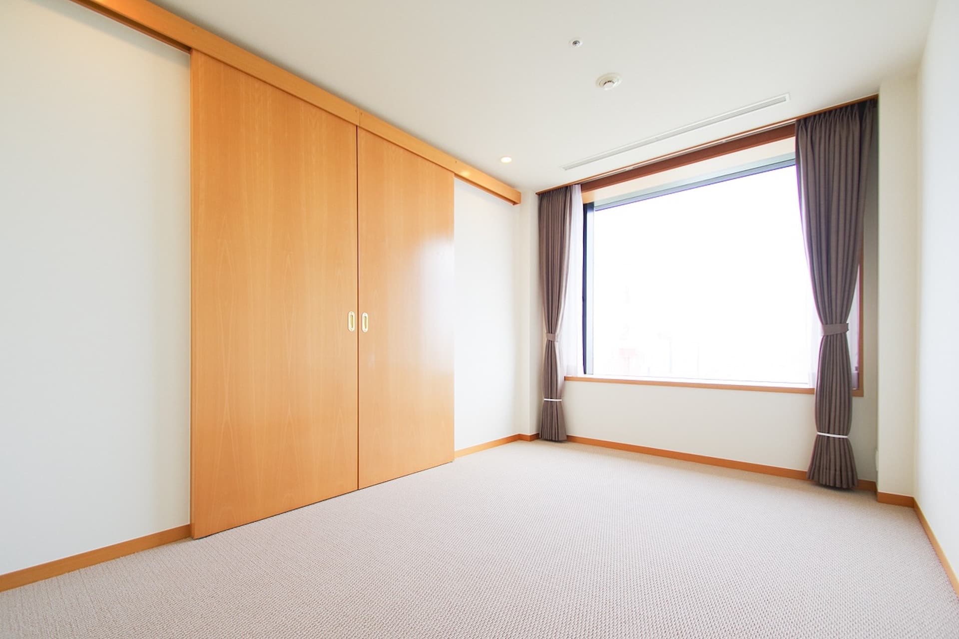 La Tour SHIBAKOEN 4.jpg